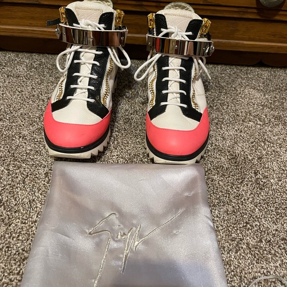 Giuseppe Zanotti Men Sneakers - Picture 2 of 9